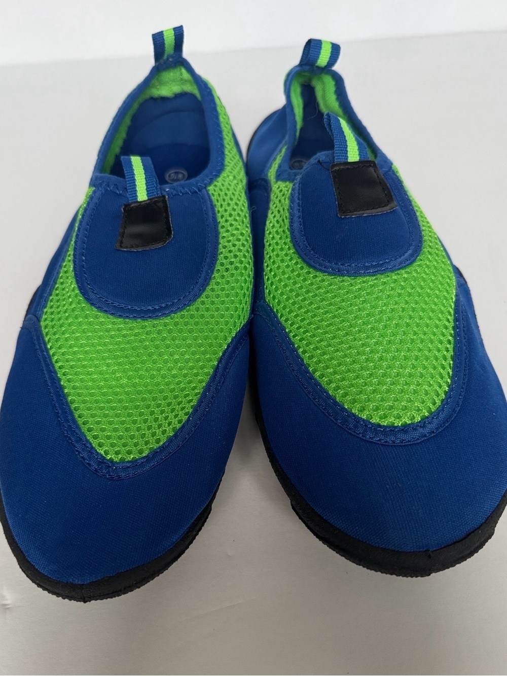 CHATTIES Unisex Blue Green Mesh Slip-On Aqua Water Shoes Slip-On Size 9-10